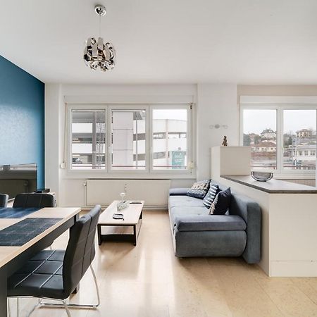 Superbe Appartement A Une Minute A Pied De La Gare エピナル エクステリア 写真