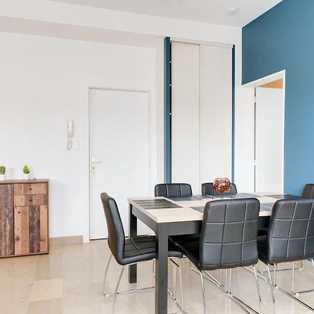 Superbe Appartement A Une Minute A Pied De La Gare エピナル エクステリア 写真